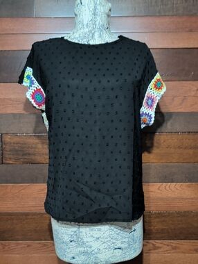 No Brand Tag Black Women's Swiss Dot Top with Colorful Knit Sleeves